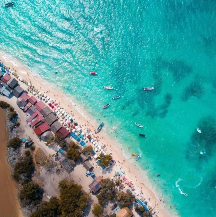 A Orilla Del Mar En Baru Vandrarhem Cartagena Exteriör bild