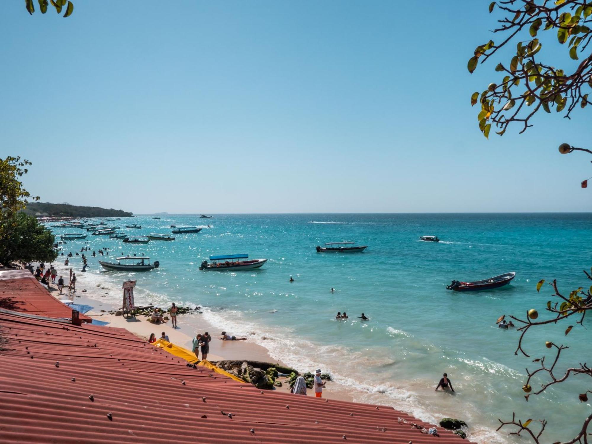 A Orilla Del Mar En Baru Vandrarhem Cartagena Exteriör bild